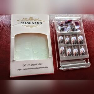 New Striped Pink & Maroon Press-On False Nails, Set of 24.